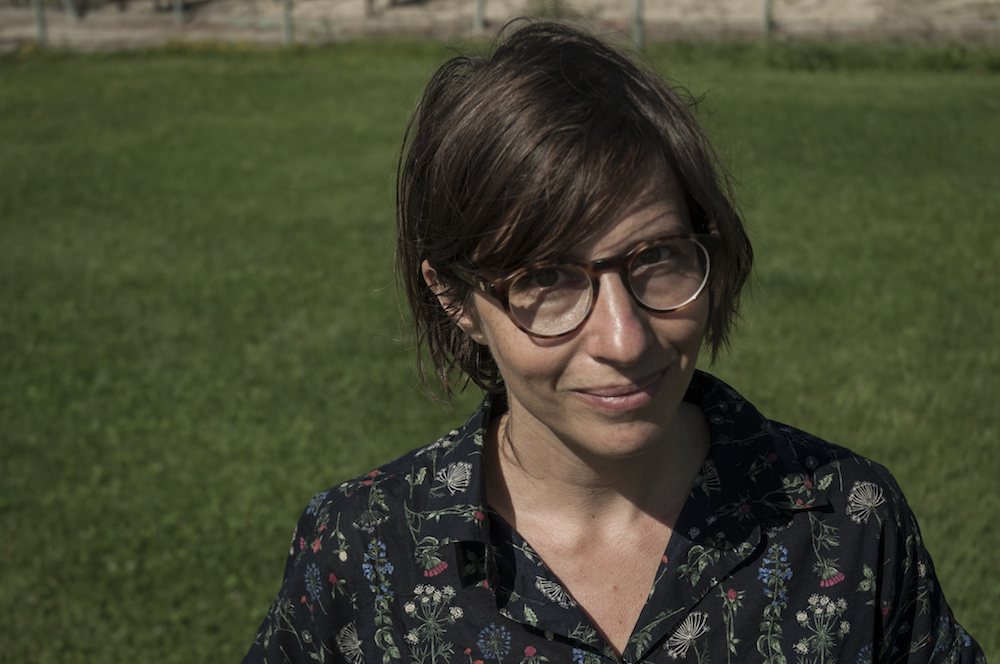 Madeline Robert, productrice de la série Le Village, de Claire Simon